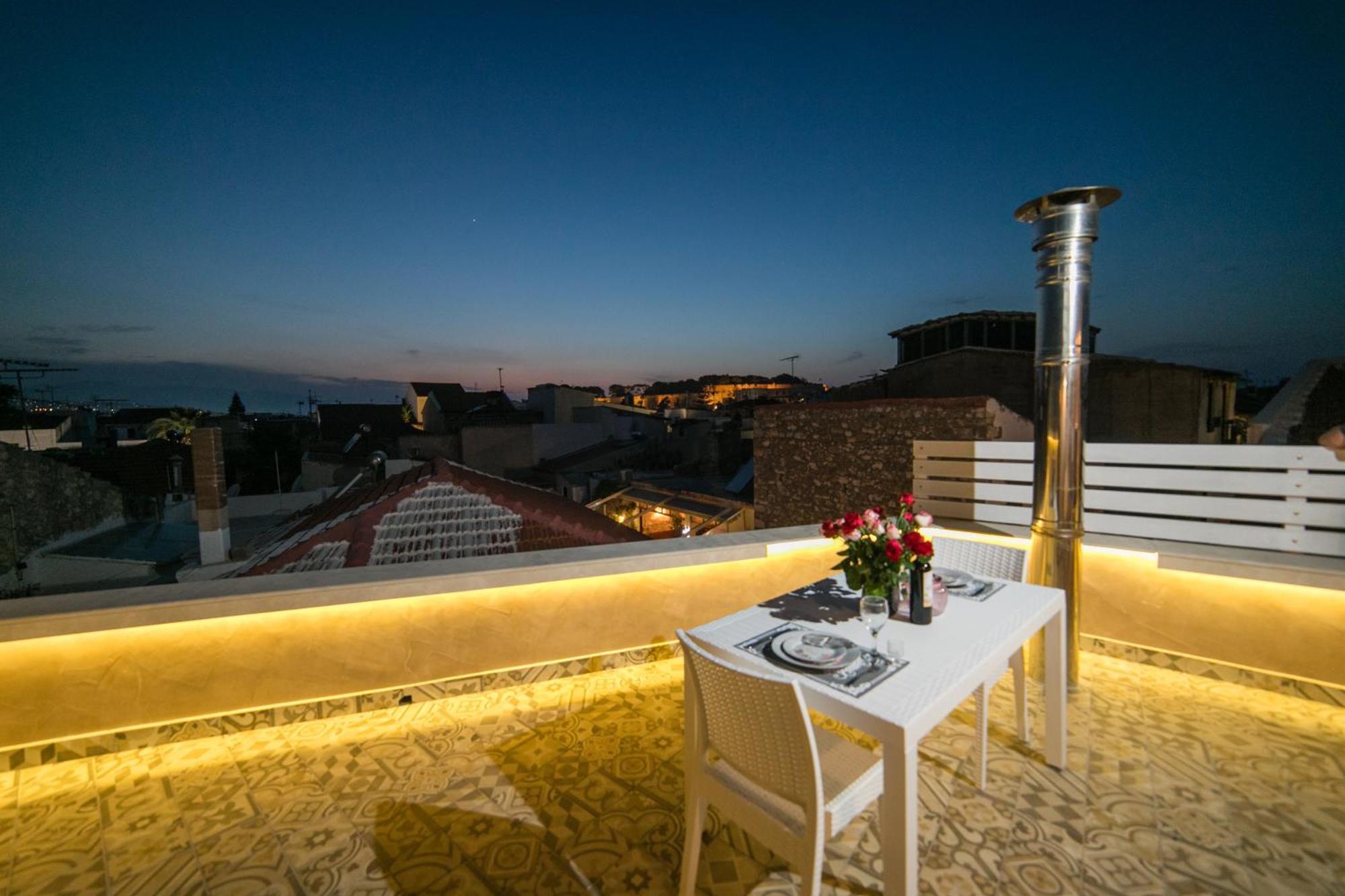 Jacuzzi Suite In The Heart Of Oldtown Rethymno  Exterior photo